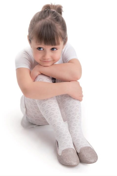 Rajstopy dziewczęce w serduszka Lovely