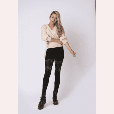 Rajstopy damskie z nadrukiem wykonane z mikrofibry KNITS