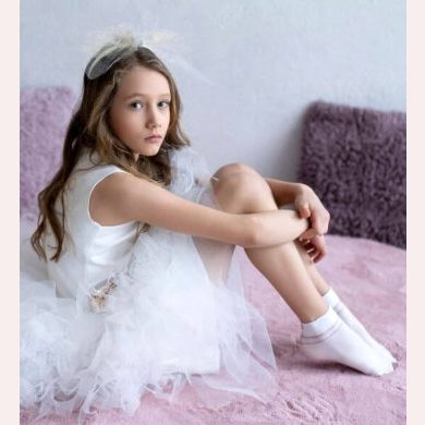 Skarpetki z dekoracyjnym wykończeniem Lara