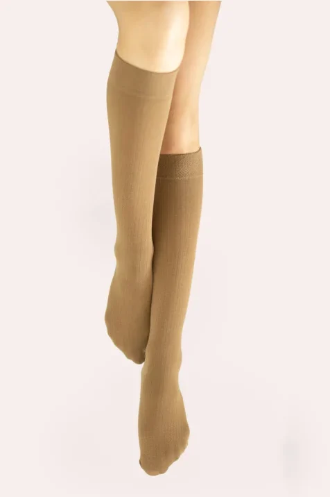 Damskie podkolanówki z wiskozy
