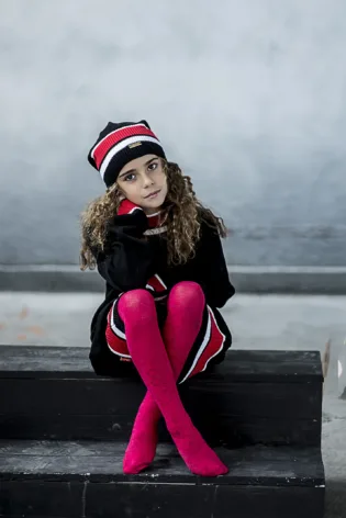 Rajstopy dziewczęce wiskozowe w kwiaty Bianka