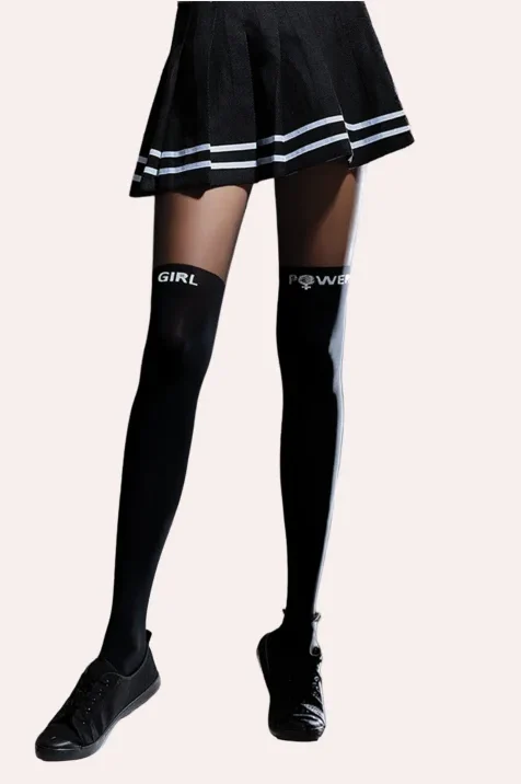 rajstopy imitujące zakolanówki