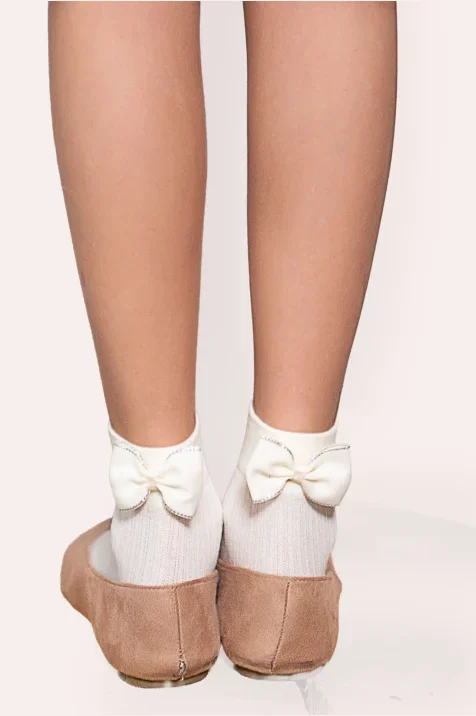 Skarpetki dziewczęce wiskozowe z kokardką Bowie