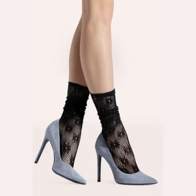 Skarpetki kabaretki z motywem kwiatowym Glamour 06