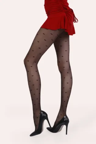 rajstopy w serduszka